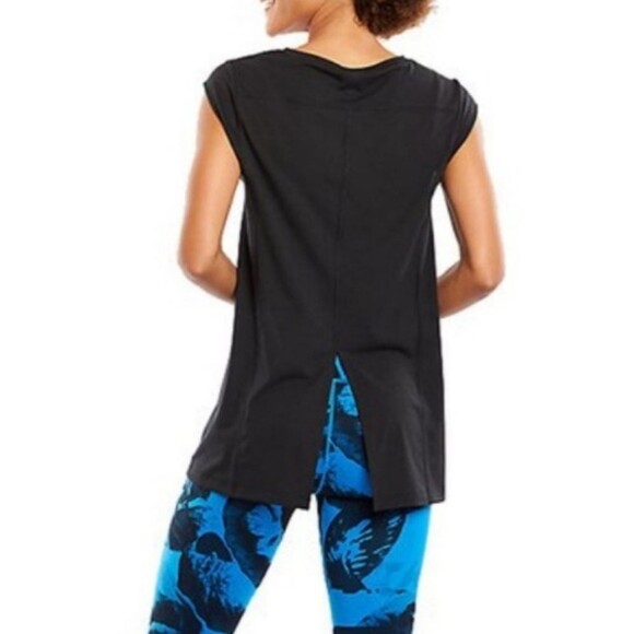 Lucy Effortless Ease Split Back Cap Sleeve Top XS - Picture 2 of 7